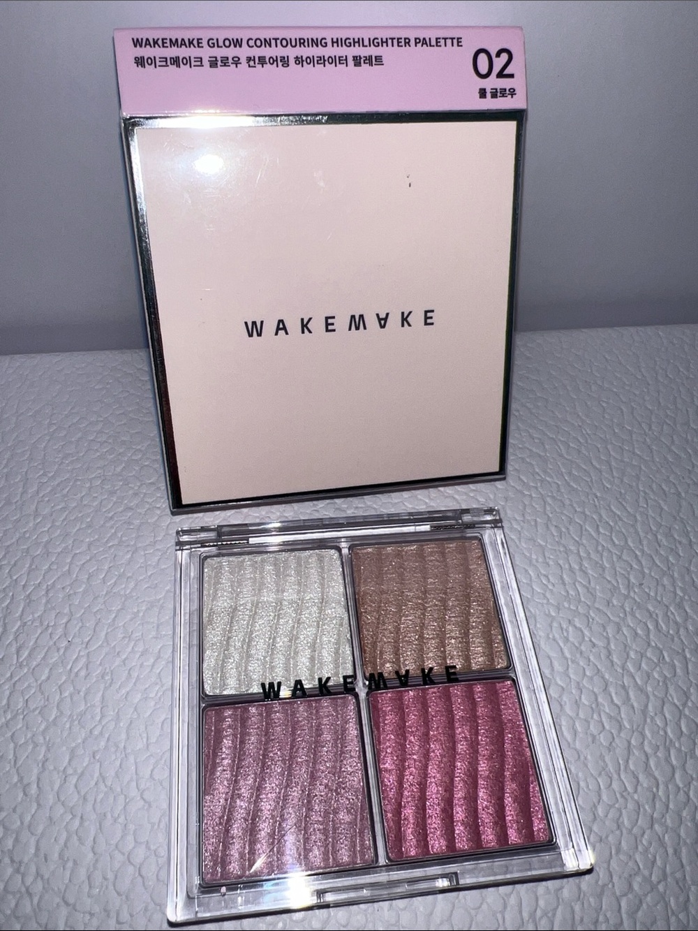 Wakemake Glow Contouring Highlighter Palette – 02 Cool Glow